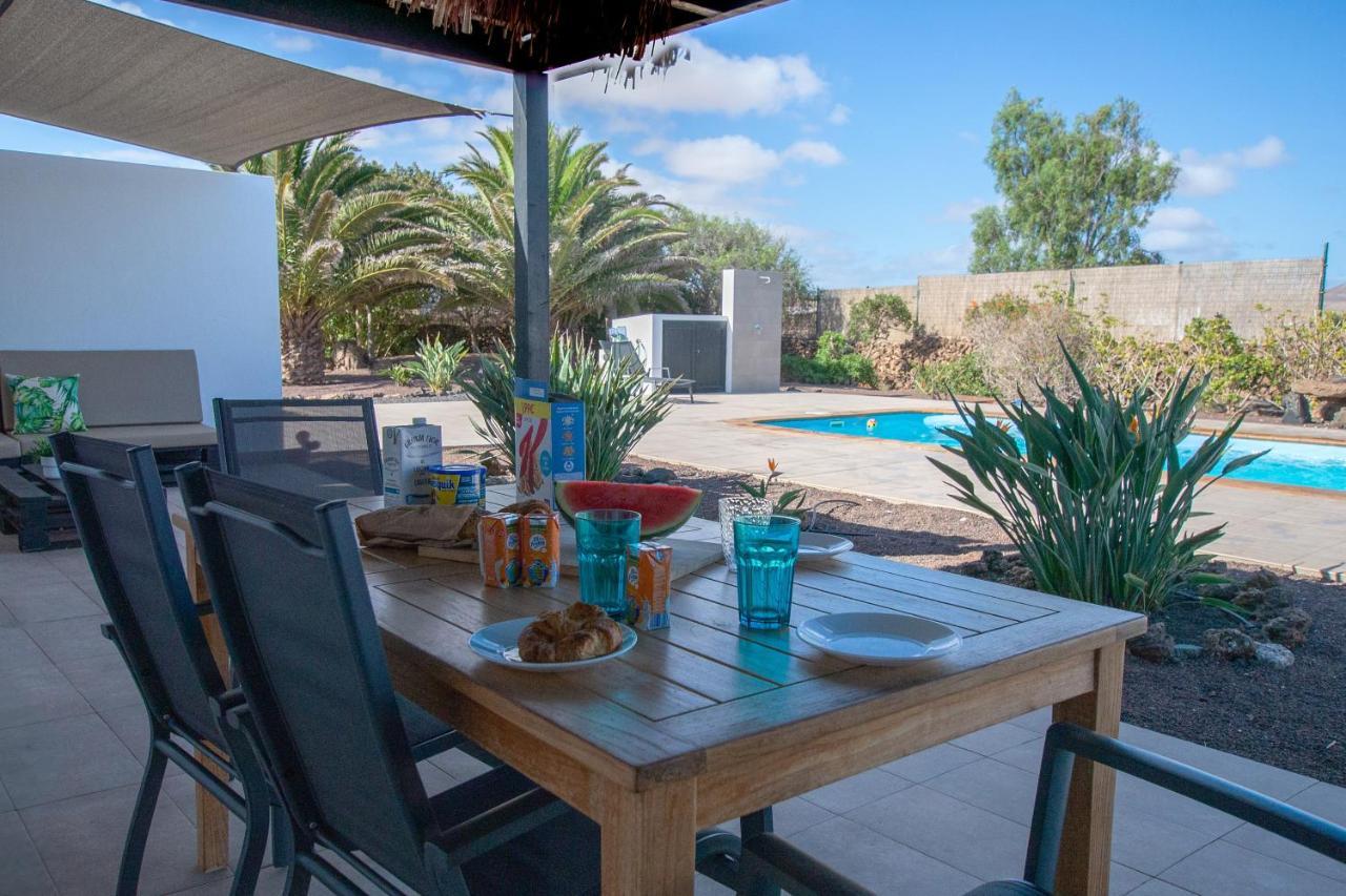 Heated & Shared Pool Villa Matriana 36A, North Shore Villas Lajares Exterior foto